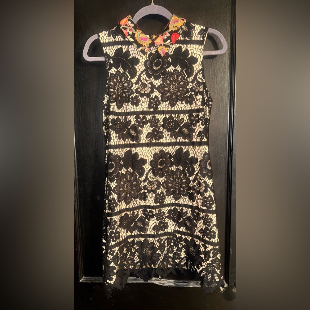 Gianni Bini Black Lace Illusion Mini Dress.